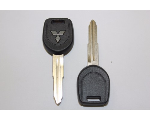 Ключ с чипом 4D61 MITSUBISHI MIT8